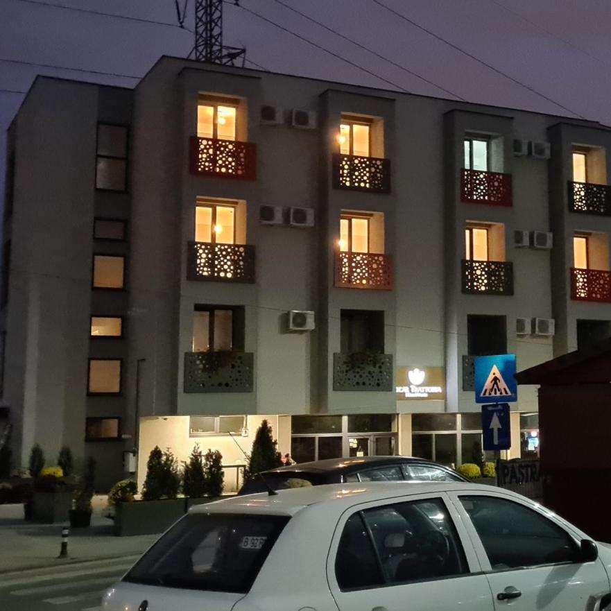Albert Hotel Roşu Eksteriør bilde